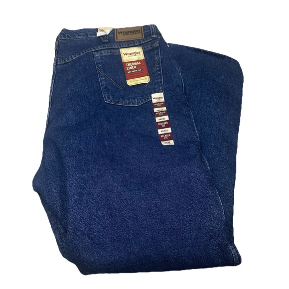 Wrangler Other - Mens Wrangler Rugged Wear Thermal Jeans - 3M Thinsulate Lining Fleece 42×32 NEW